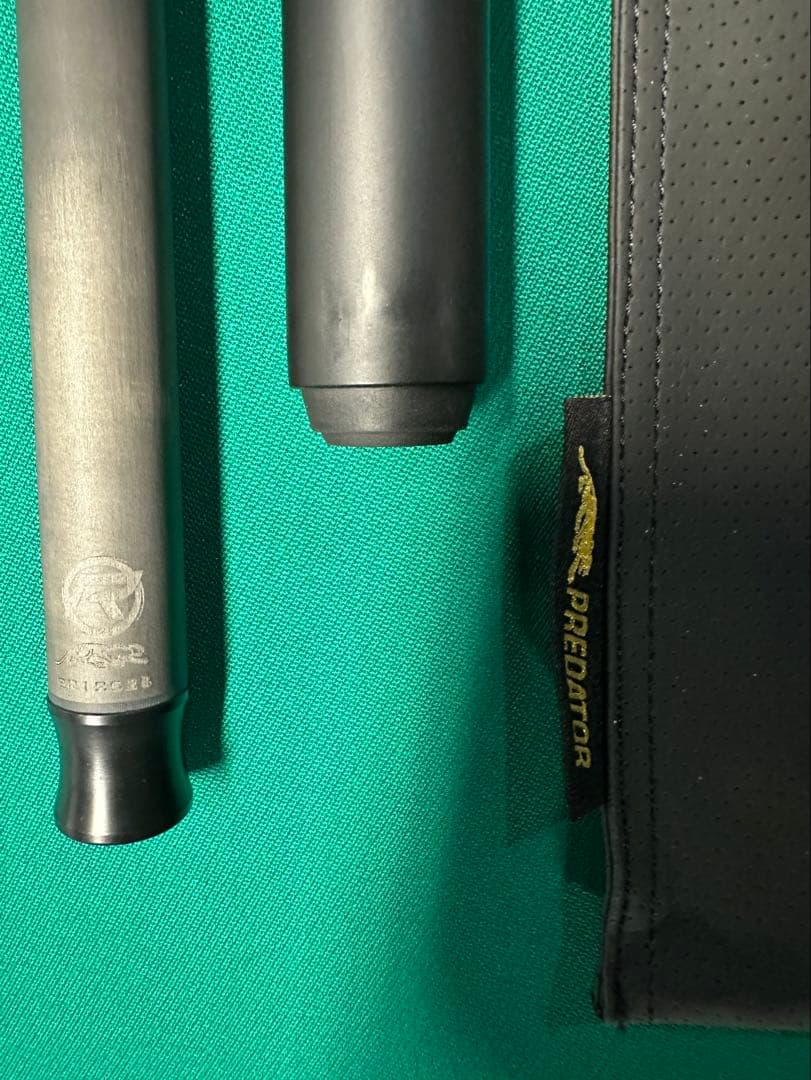 H*︎様 プレデターAir Rush Night Claw ノーラップ