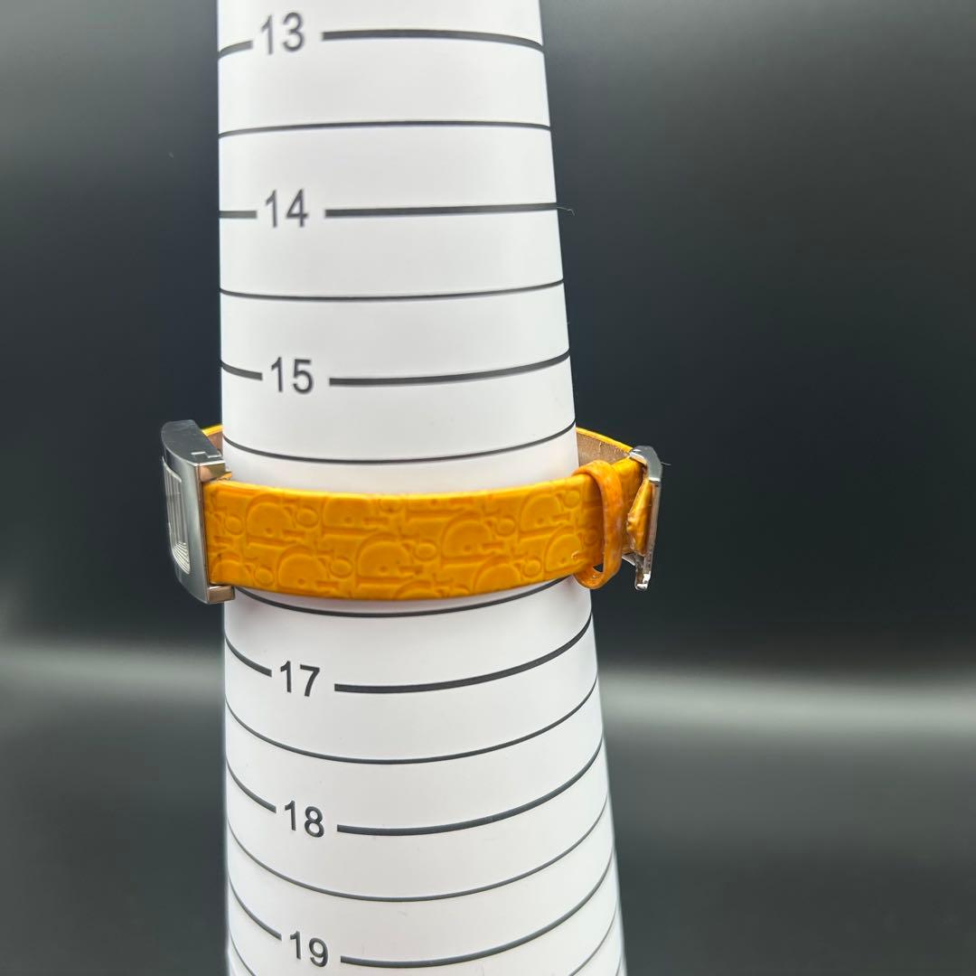 美品 Christian Dior シェル文字盤 レディース 電池新品