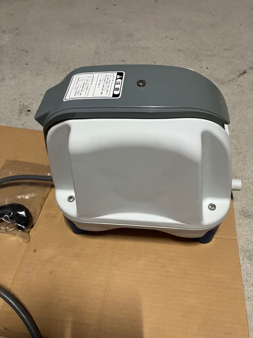 浄化槽、水槽エアーポンプ　ニッコー　NT-100