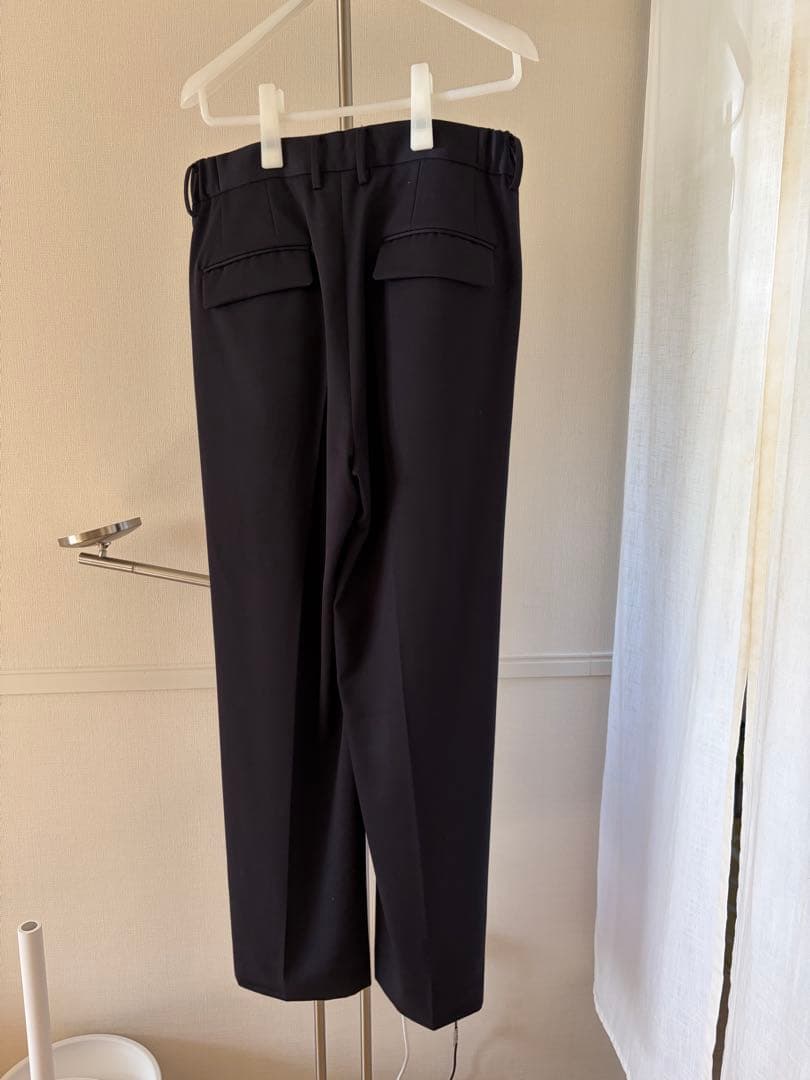 m*…様 RENISA イレニサ　TWO TUCKS WIDE PANTS ネイ