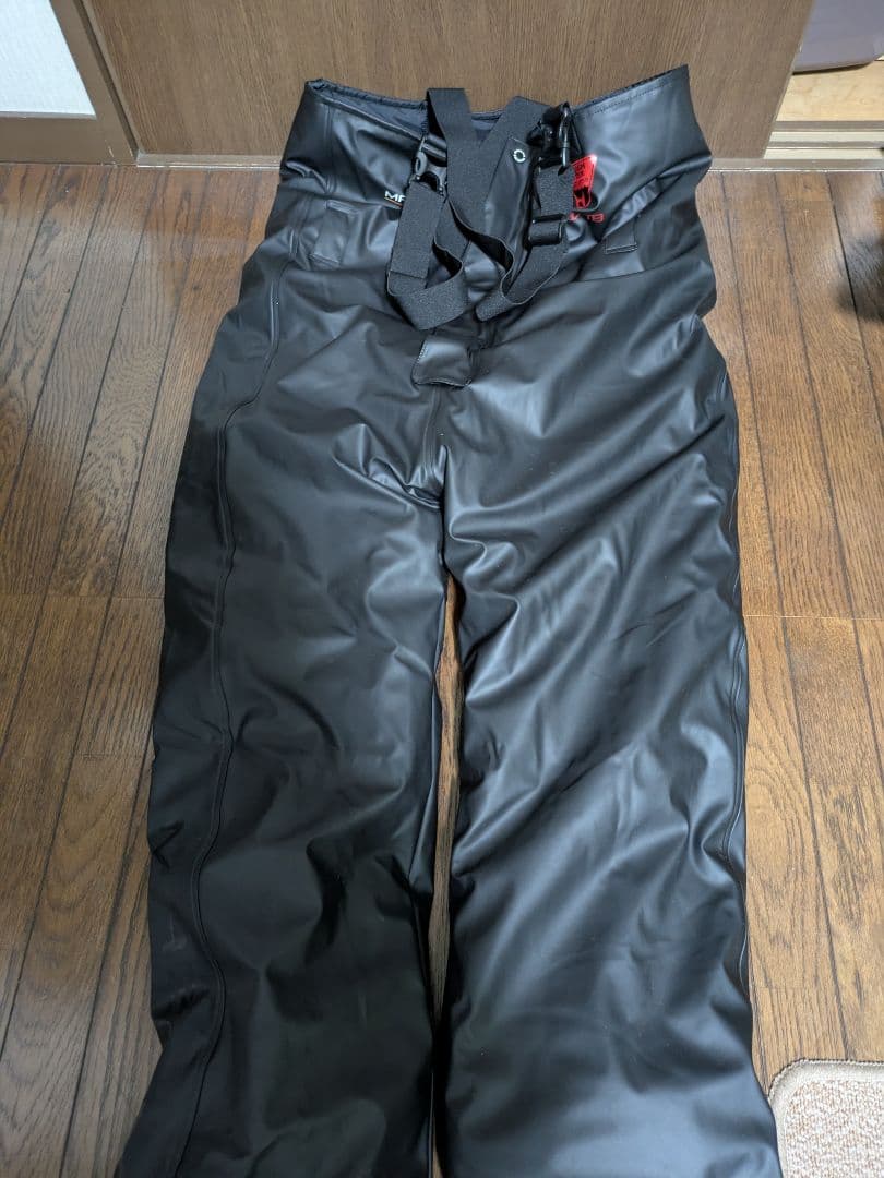 マズメ ROUGH WATER ALL WEATHER SUIT Lサイズ