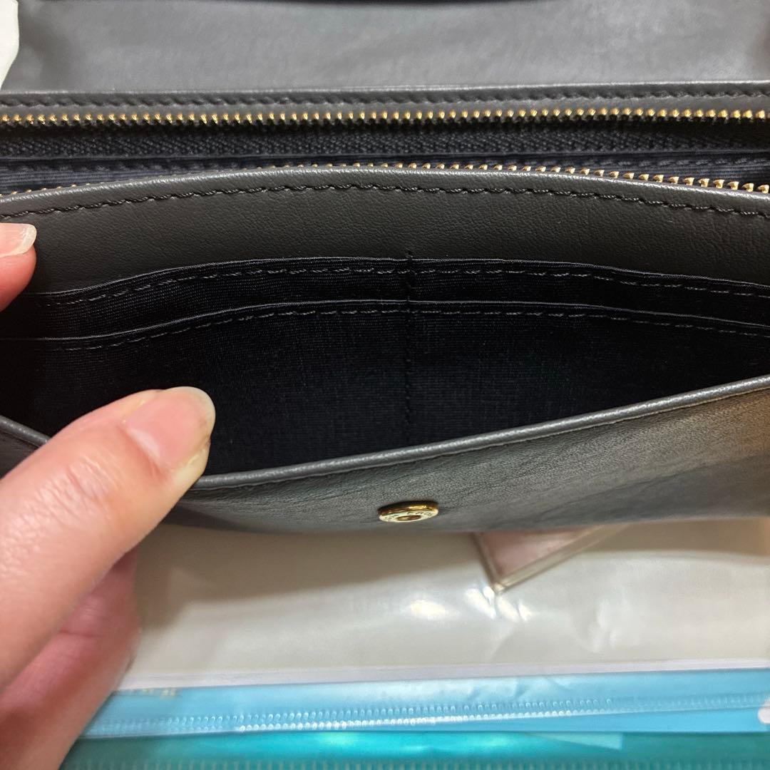 LANVIN en Bleu グレー 長財布