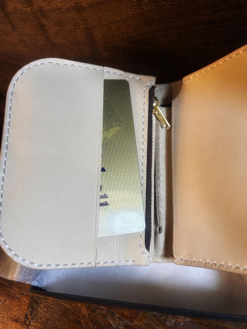 新品　イタリア本革マルゴーレザー　ウォレット　総手縫豪華仕様