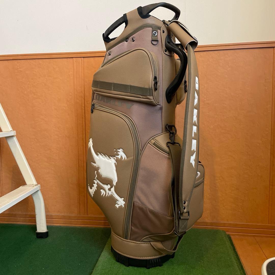 オークリー　キャディーバック　スカル　ブラウン