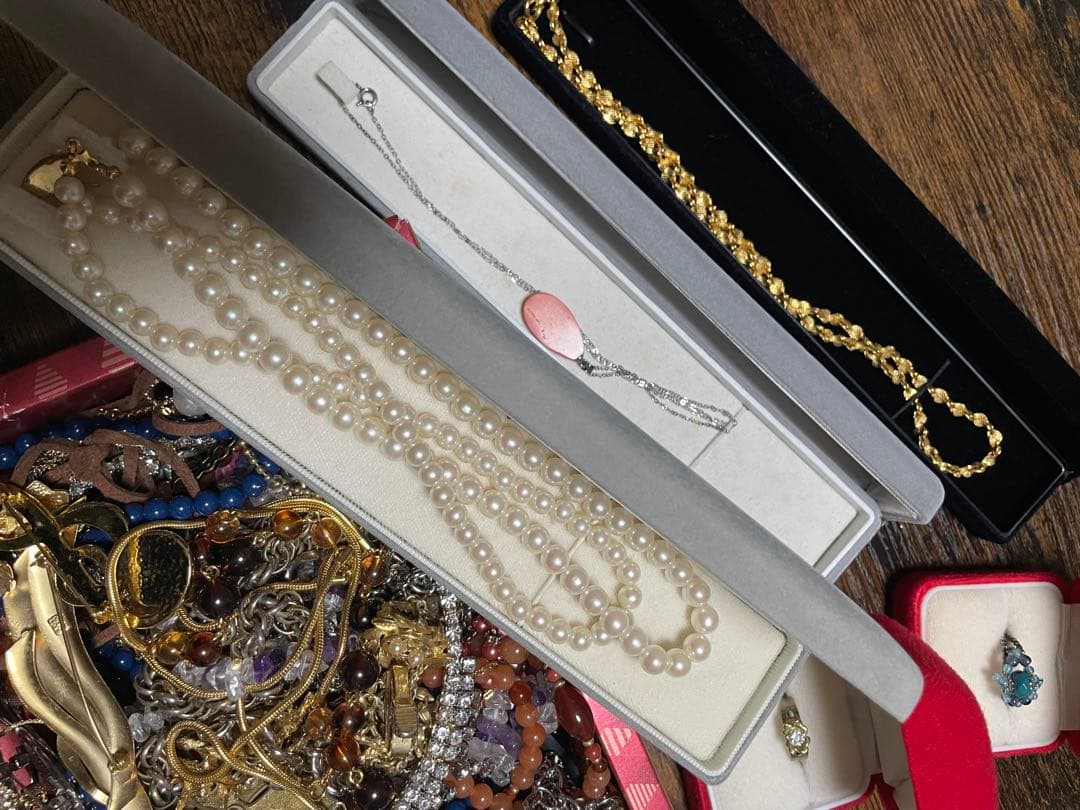 し*ん様 祖母の遺品まとめ売り