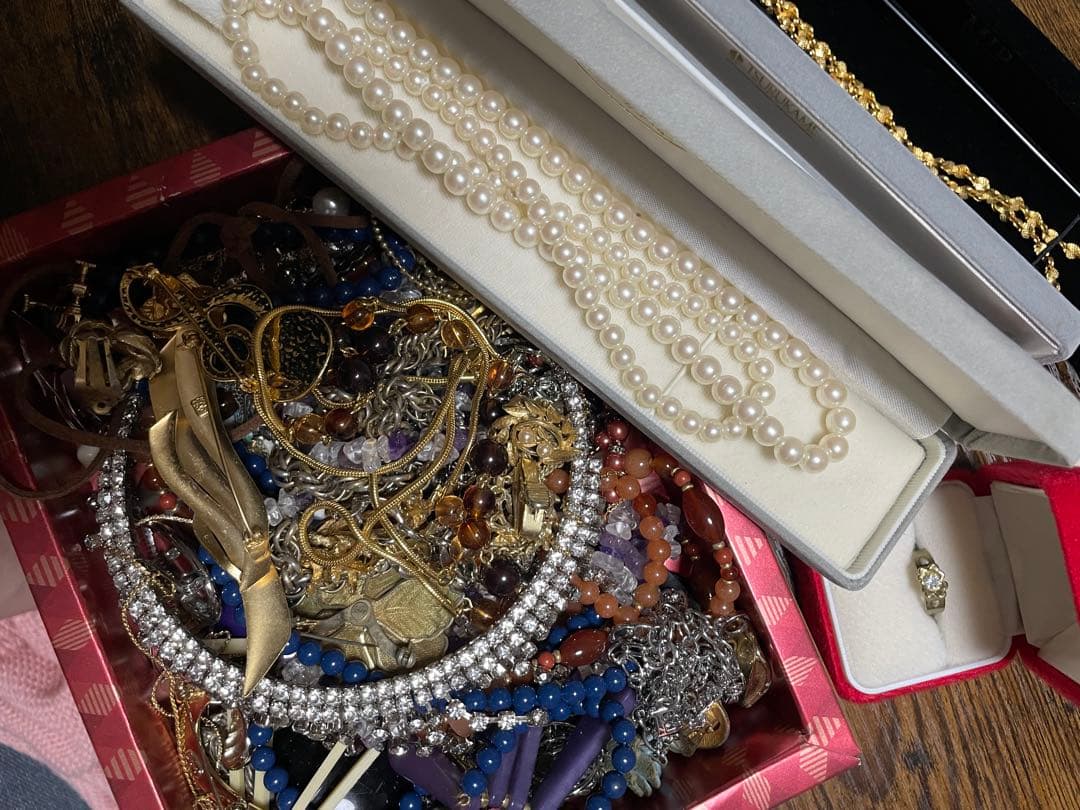 し*ん様 祖母の遺品まとめ売り