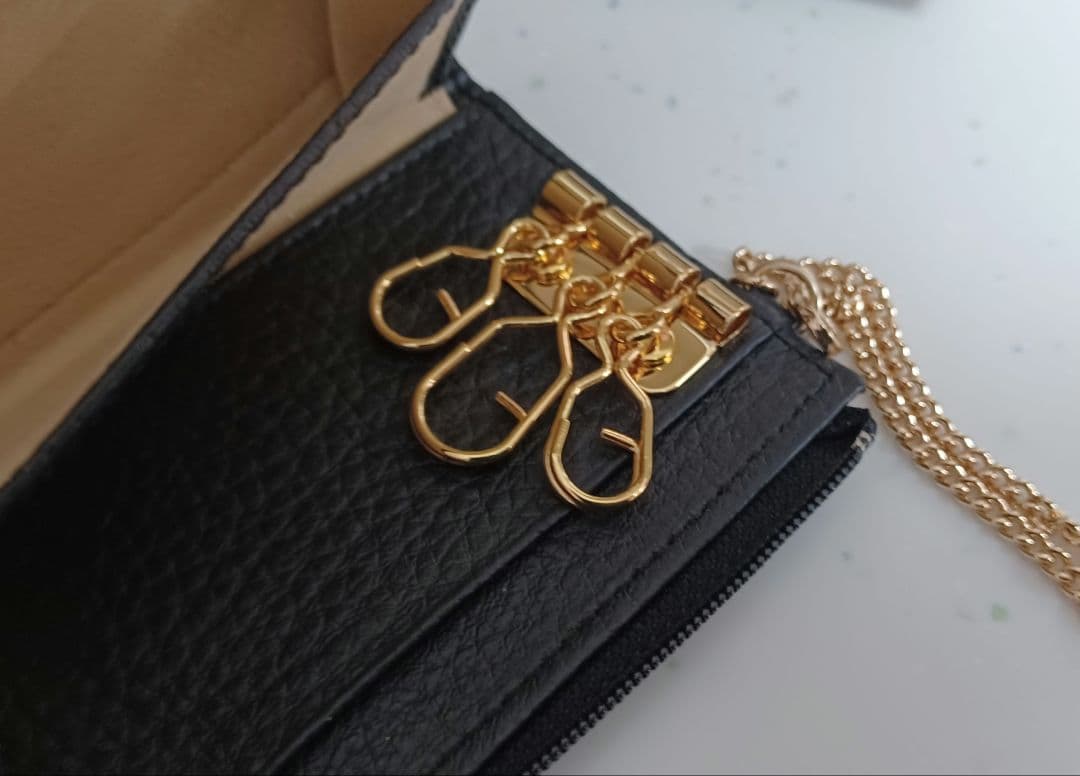 H*o様 アタオ　atao キーケース