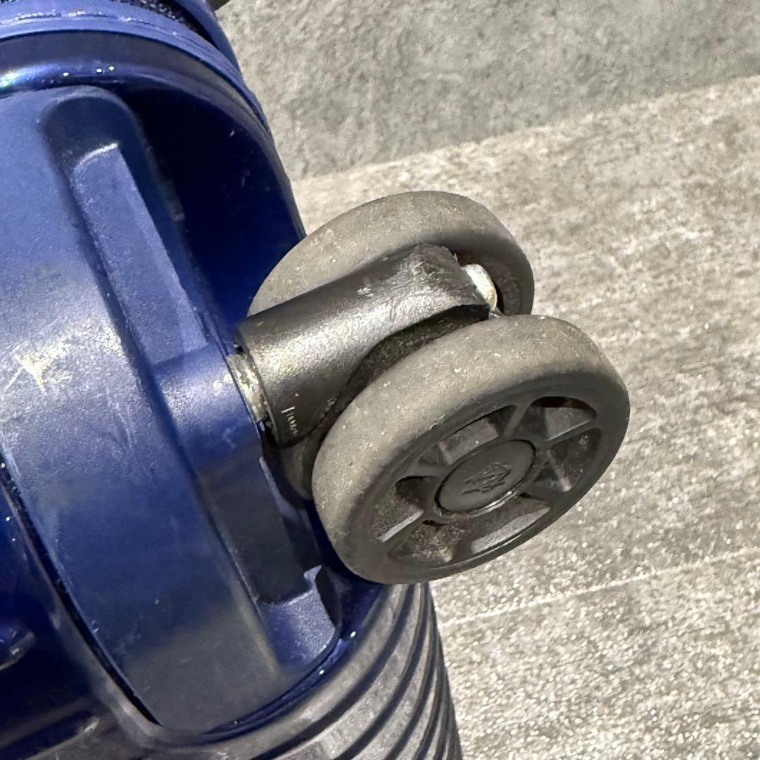 RIMOWA エッセンシャル キャビン S 中古