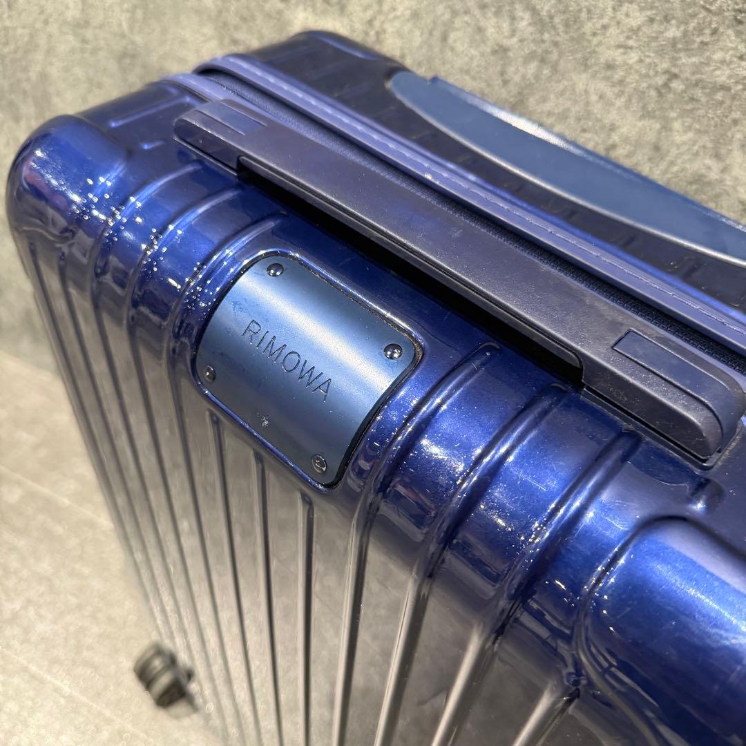 RIMOWA エッセンシャル キャビン S 中古