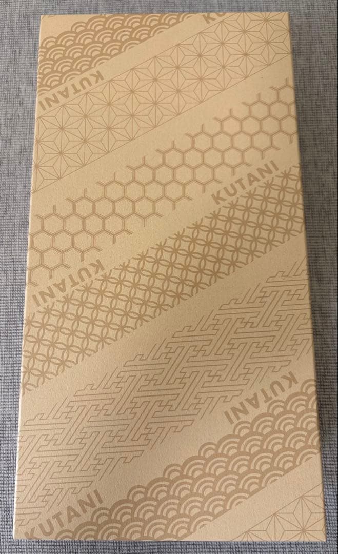 未使用　九谷焼 花と鳥のデザイン皿セット