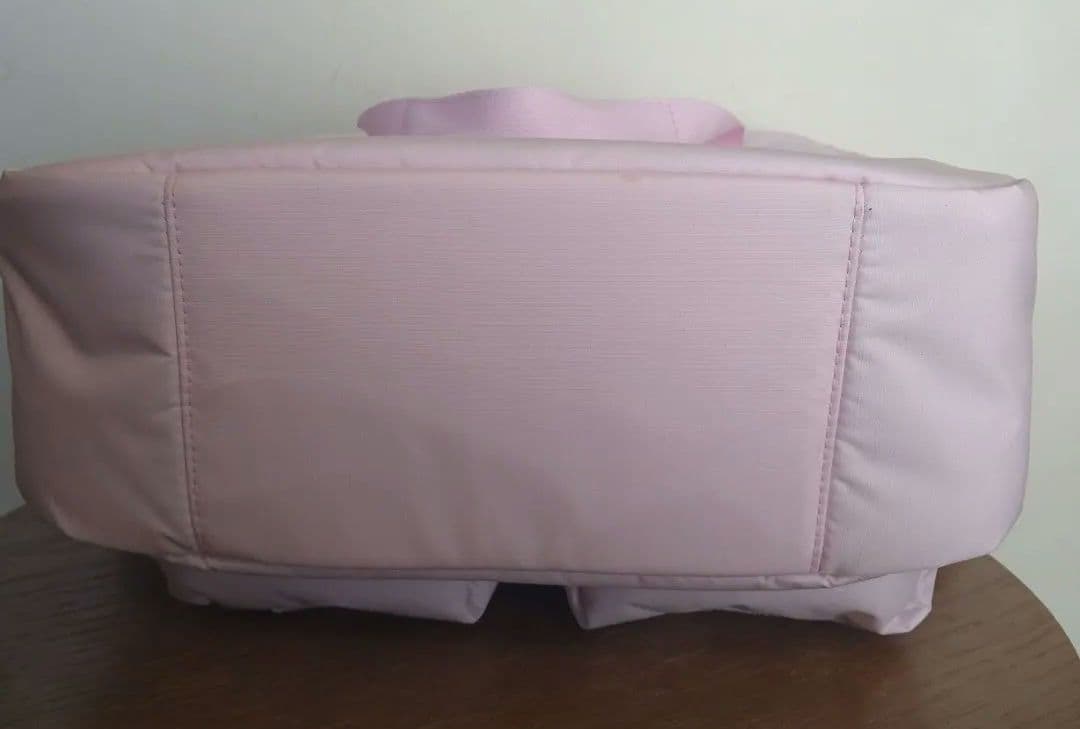 神崎恵✕レスポートサック　コラボ PUFFY 2WAY BAG マシュマロピンク