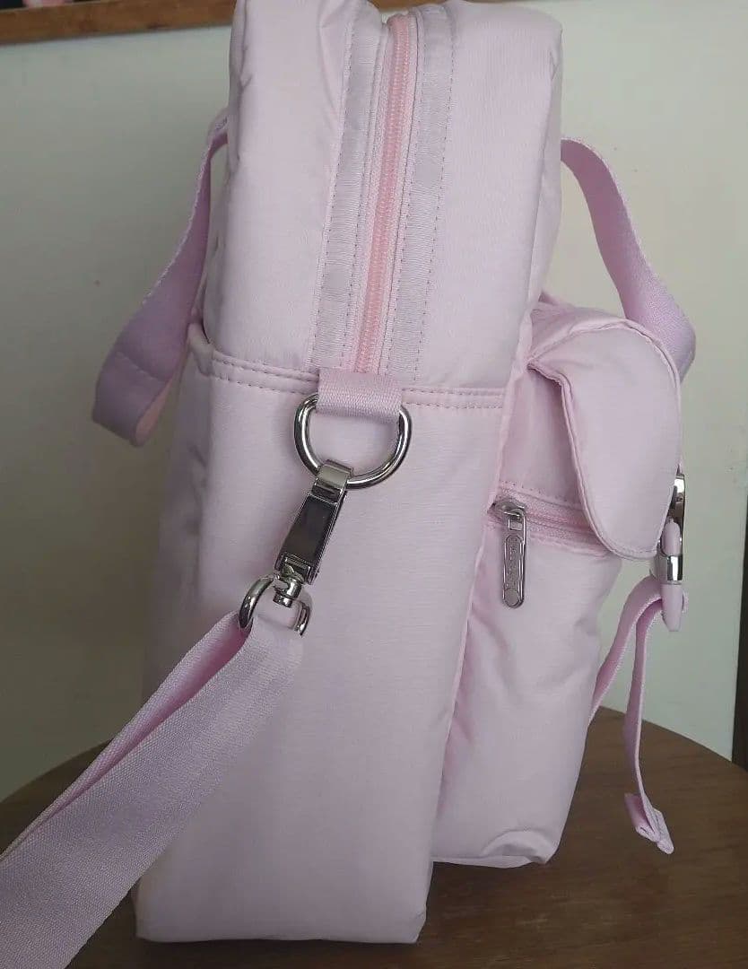 神崎恵✕レスポートサック　コラボ PUFFY 2WAY BAG マシュマロピンク