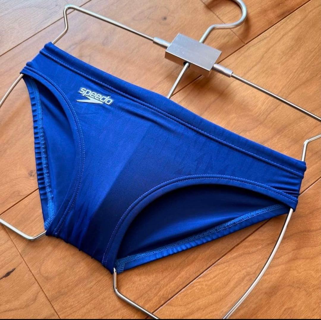 【美品】speedo アクアブレードΣ ブルー 140 光沢 ウロコ模様　競パン