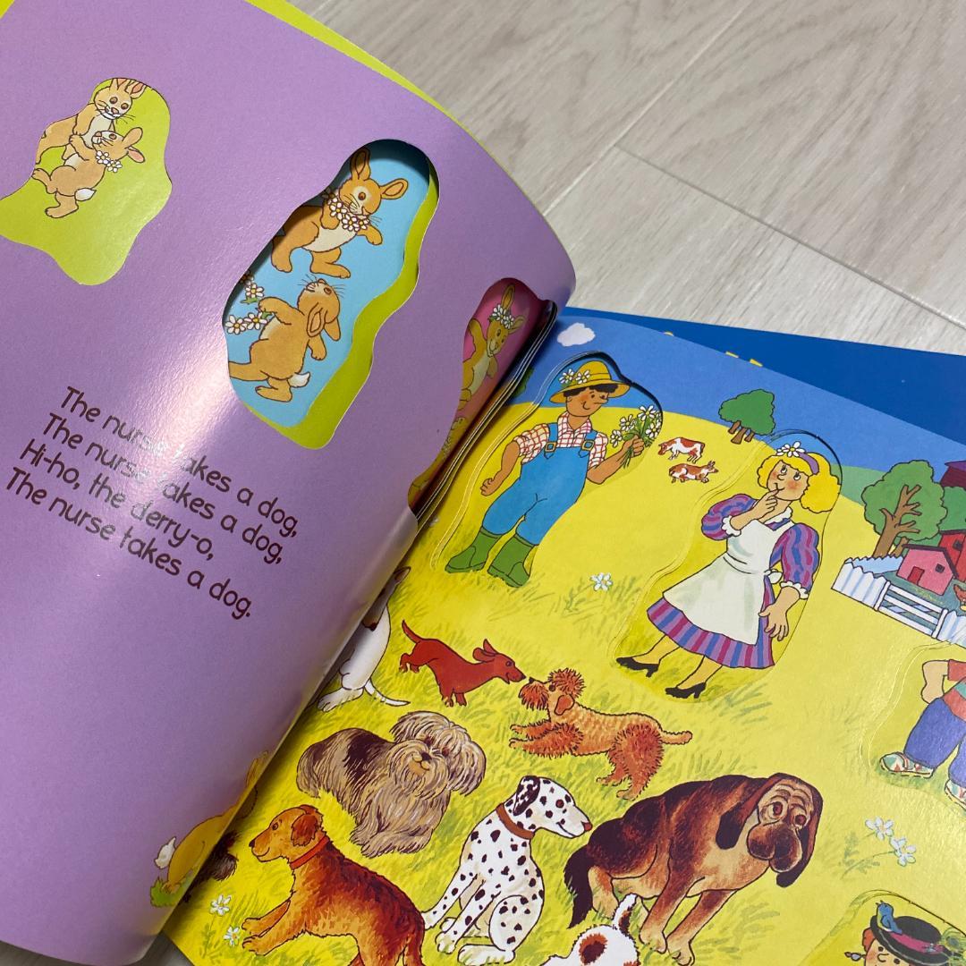 511 The Farmer in the Dell 穴開き仕掛け音声絵本