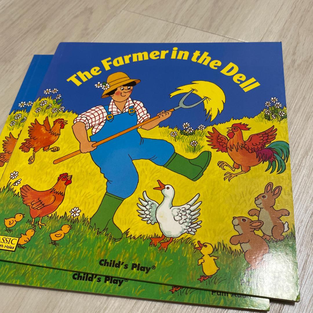 511 The Farmer in the Dell 穴開き仕掛け音声絵本