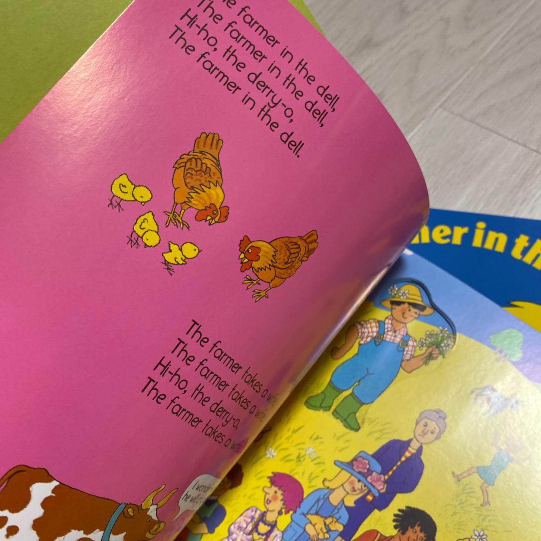 511 The Farmer in the Dell 穴開き仕掛け音声絵本