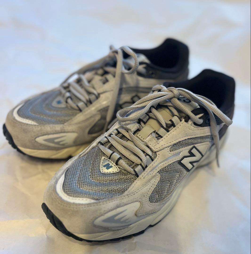 NewBalance ML725CK:White/gray グレー　24.5美品