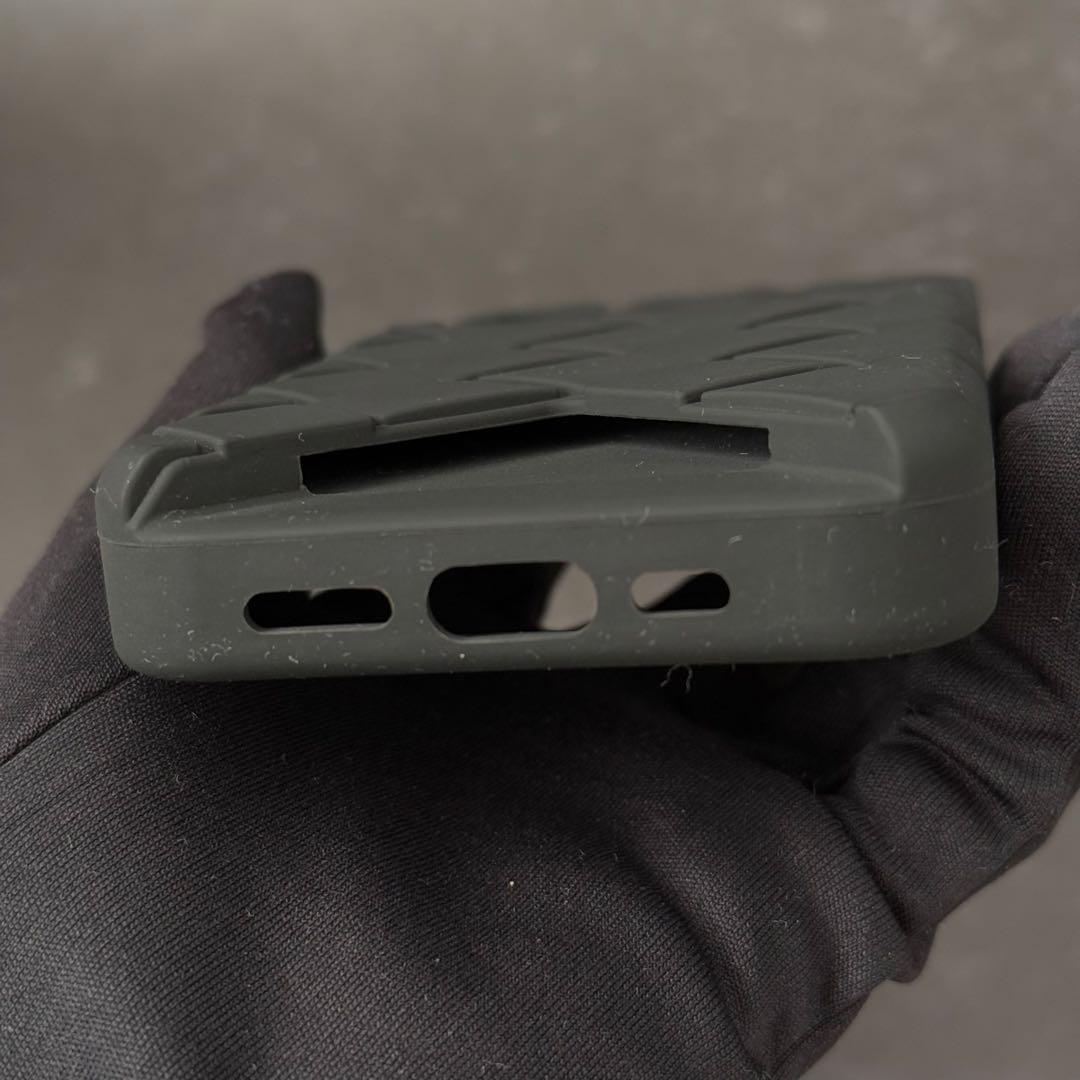 ボッテガヴェネタ iPhone13pro スマホケース カードケース付き