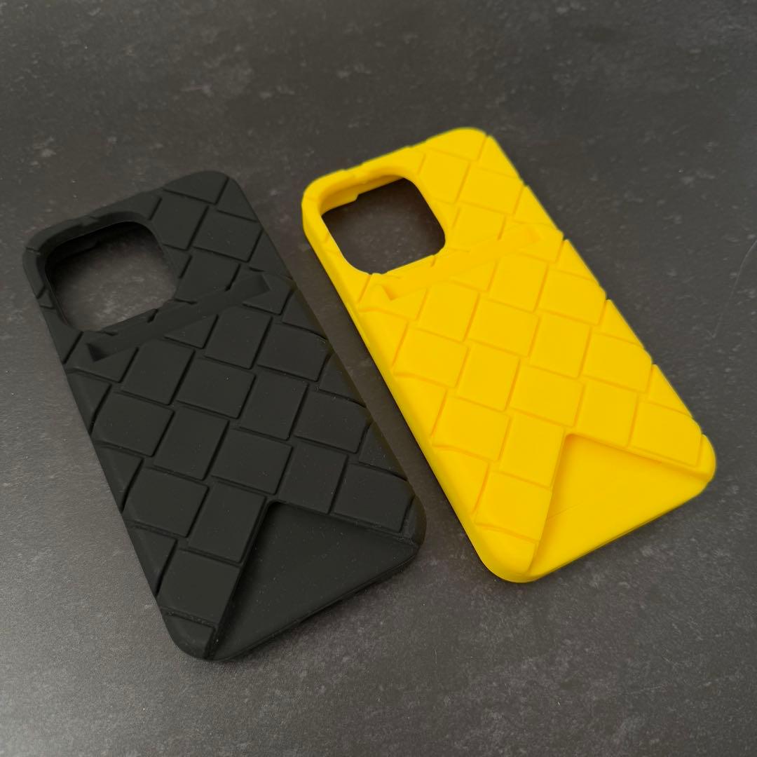 ボッテガヴェネタ iPhone13pro スマホケース カードケース付き