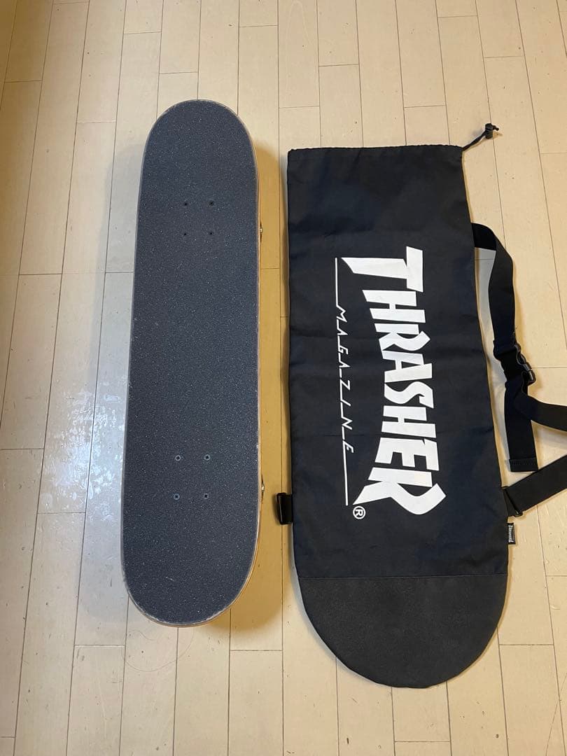 lesque スケートボード　7.75インチ　コンプリート