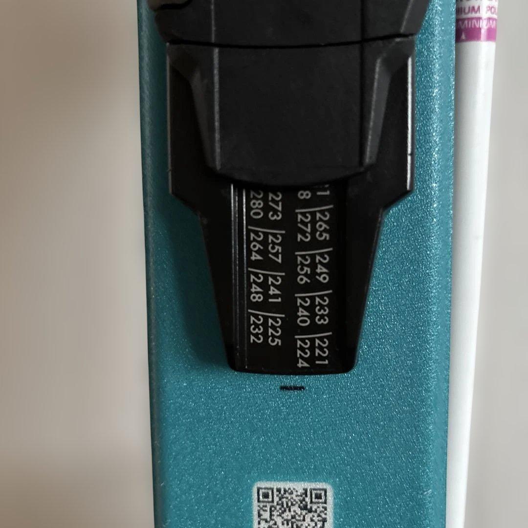 ATOMIC スキー板 120 ストック付き