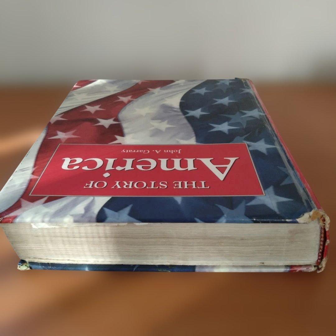 洋書 The story of America