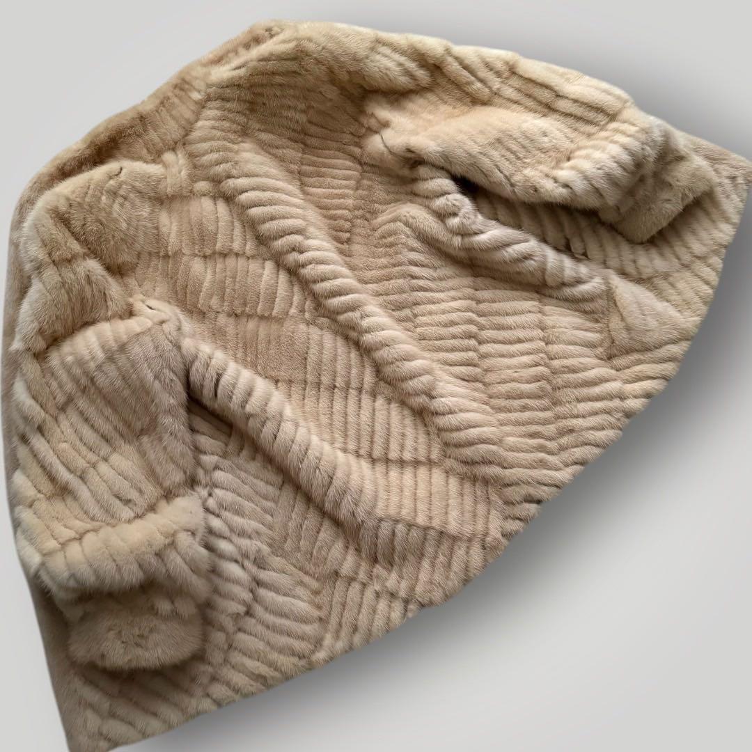 美品 本毛皮 ホワイトミンク ミンク ファーコート リアルファー