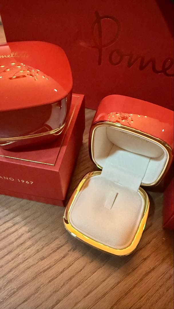 Pomellato ジュエリーボックスセット 赤