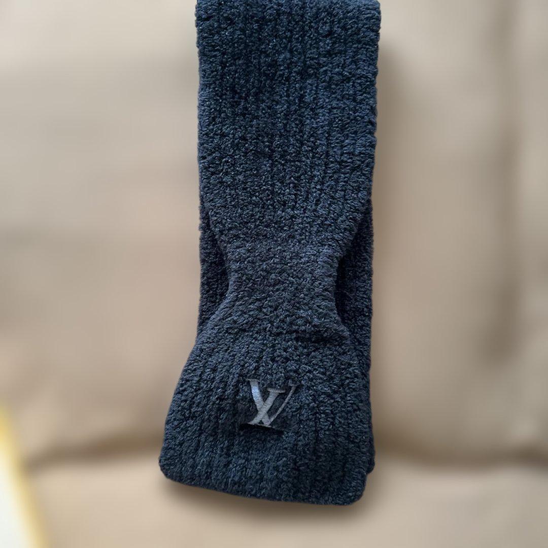 マフラー・オンリー LV・ミニ コンフィ　ルイヴィトン