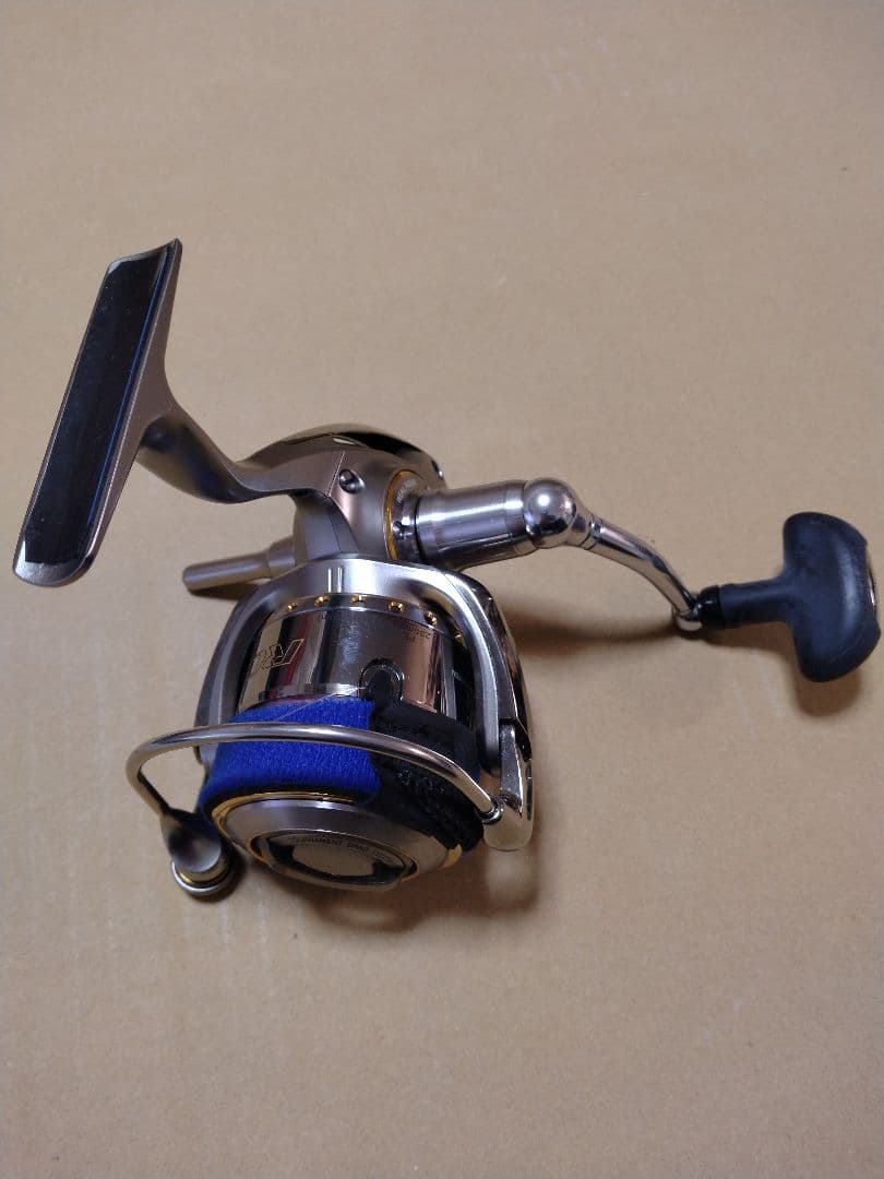 中古　Daiwa セルテートハイパーカスタム2508 RCS2508スプール