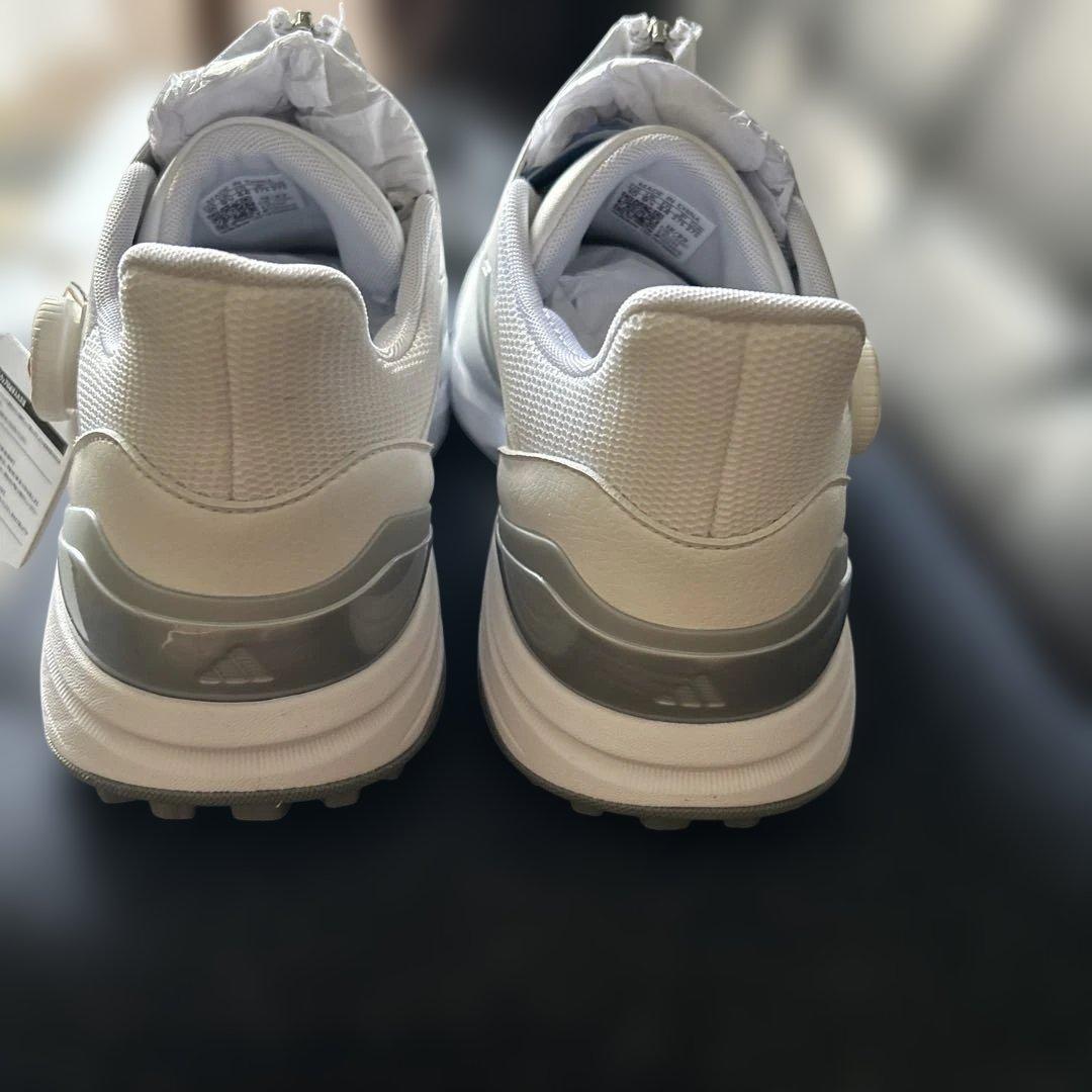 アディダス　ソーラーモーション ボア 24 / 27.5cm