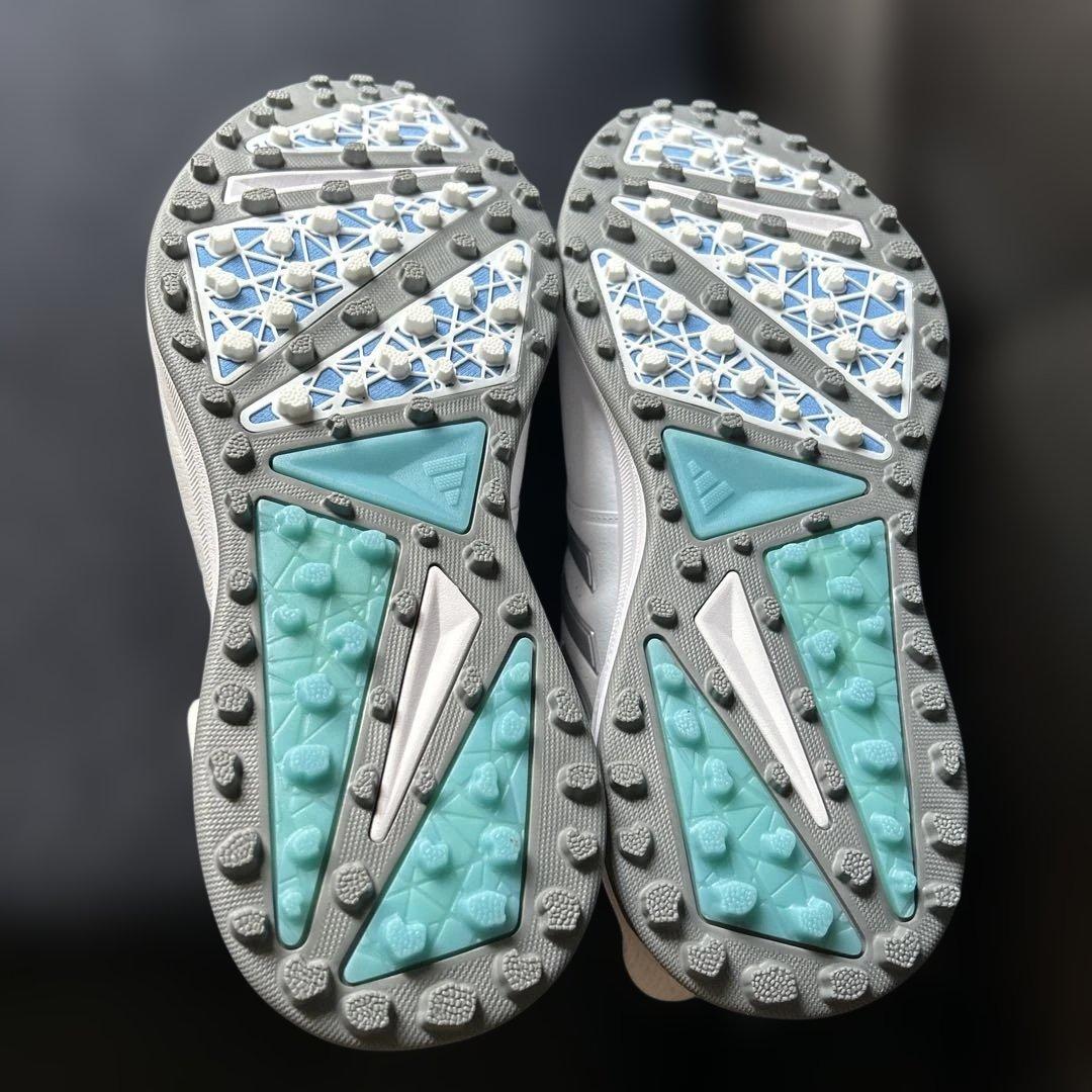 アディダス　ソーラーモーション ボア 24 / 27.5cm