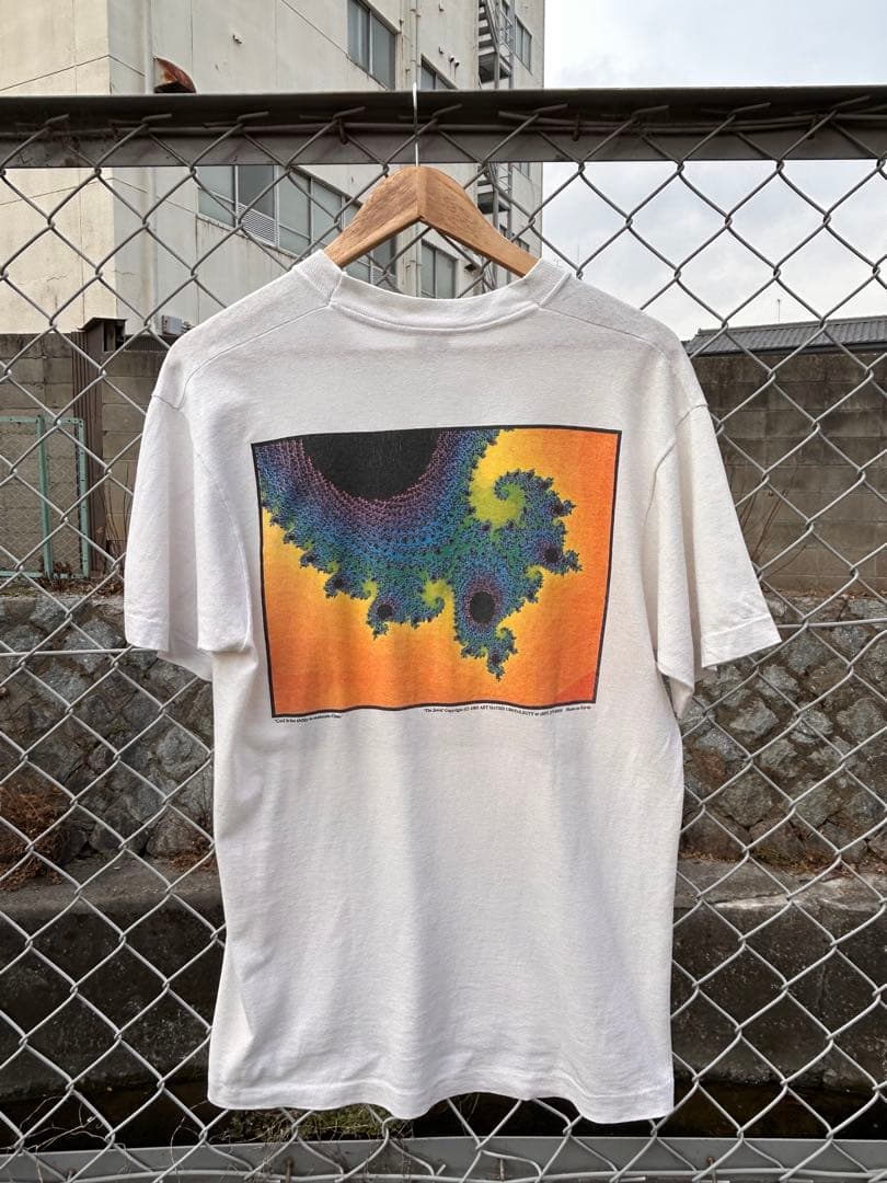 フラクタルアートTシャツ ホワイト　90s アート　フラクタル