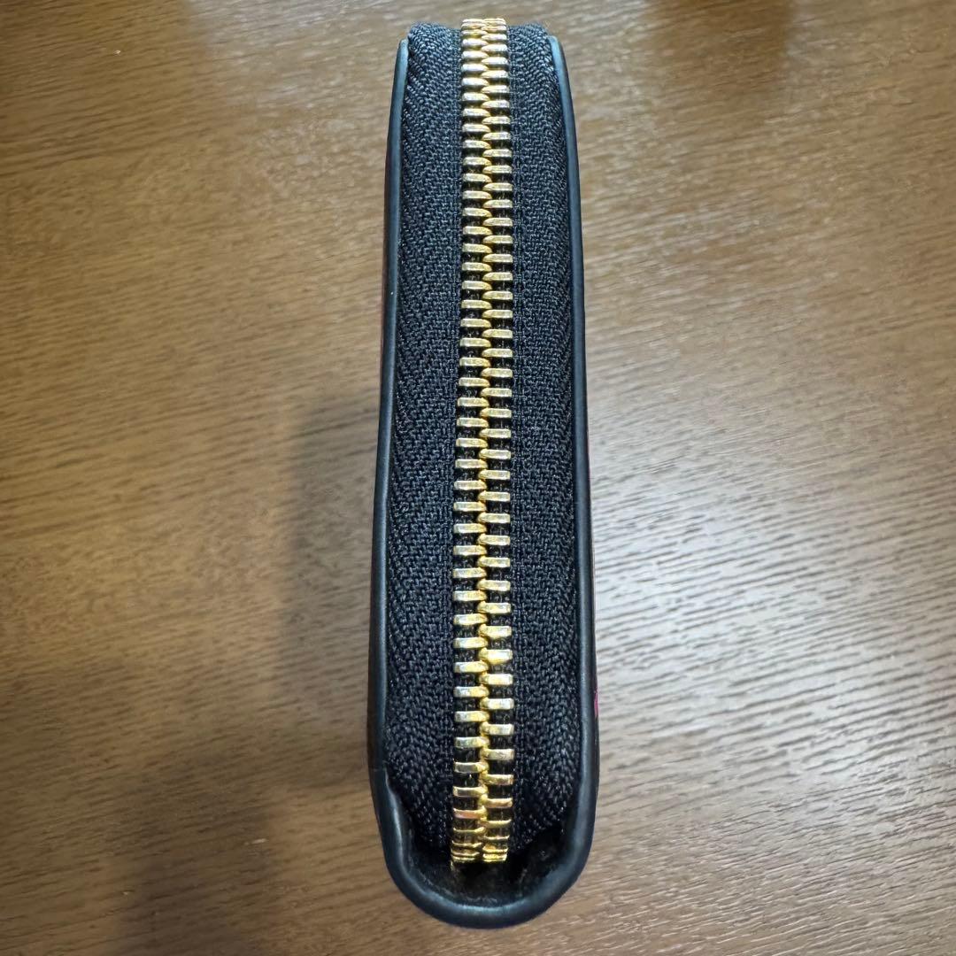 ヴェルサーチ 総柄 ラウンドジップ 長財布 ブラック