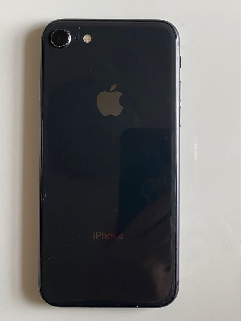 iPhone 8 64GB スペースグレイ SIMフリー