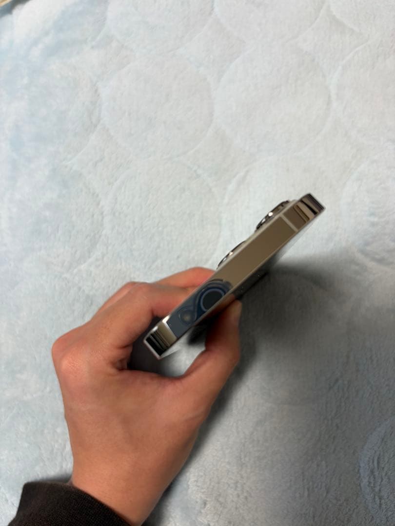 iphone13 pro シルバー 256gb