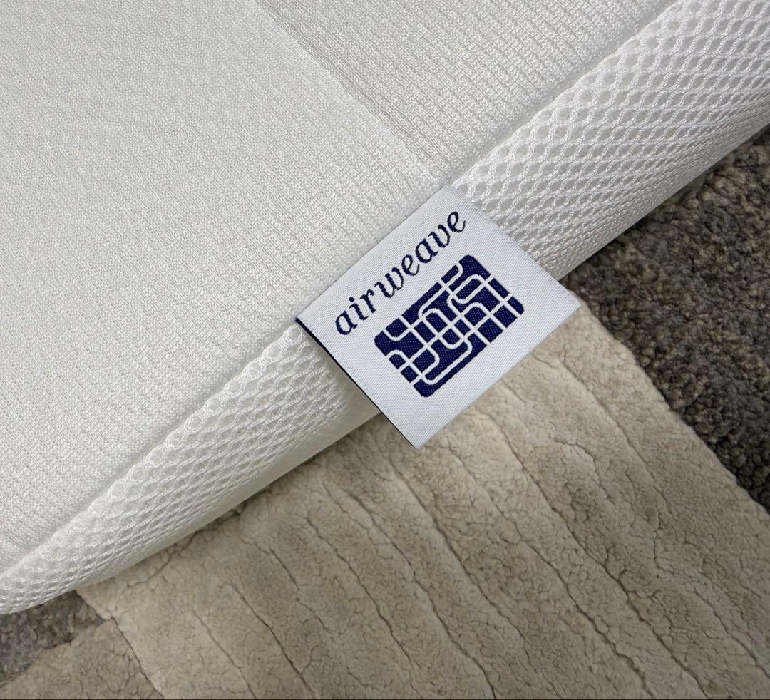 エアウィーヴ　マットレス　三つ折り