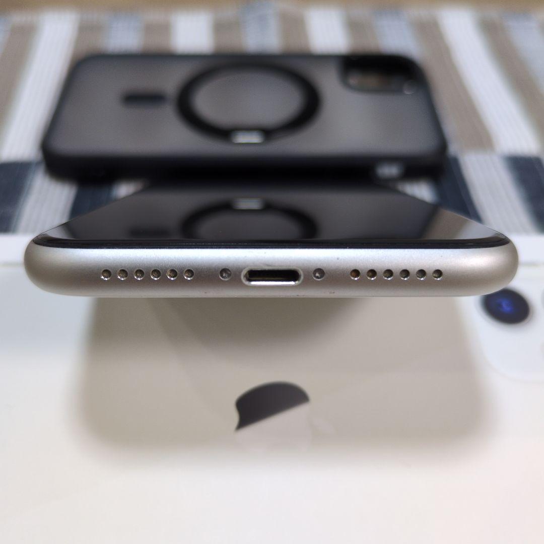 IPHONE 11 128GB ホワイト