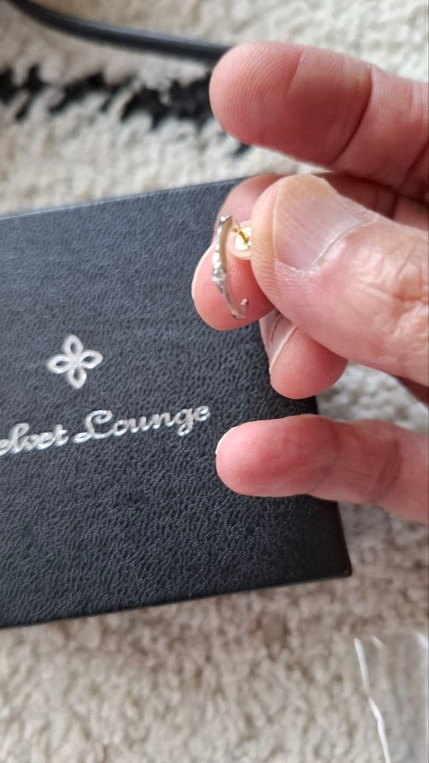 Velvet Lounge シルバーゴールドピアス 片耳用