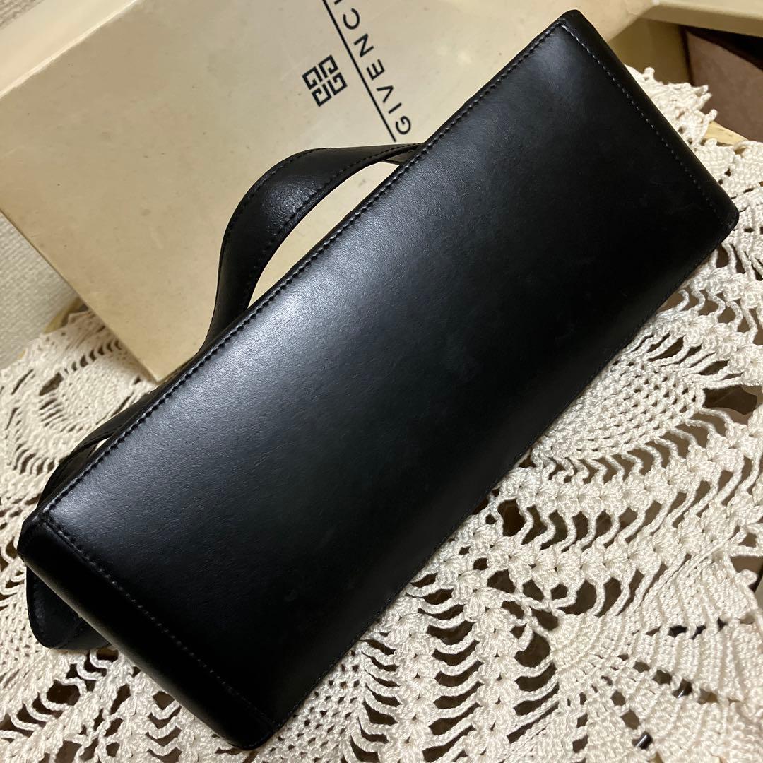 Givenchy ブラック ショルダーバッグ キャンバス/レザー 美品 匿名配送