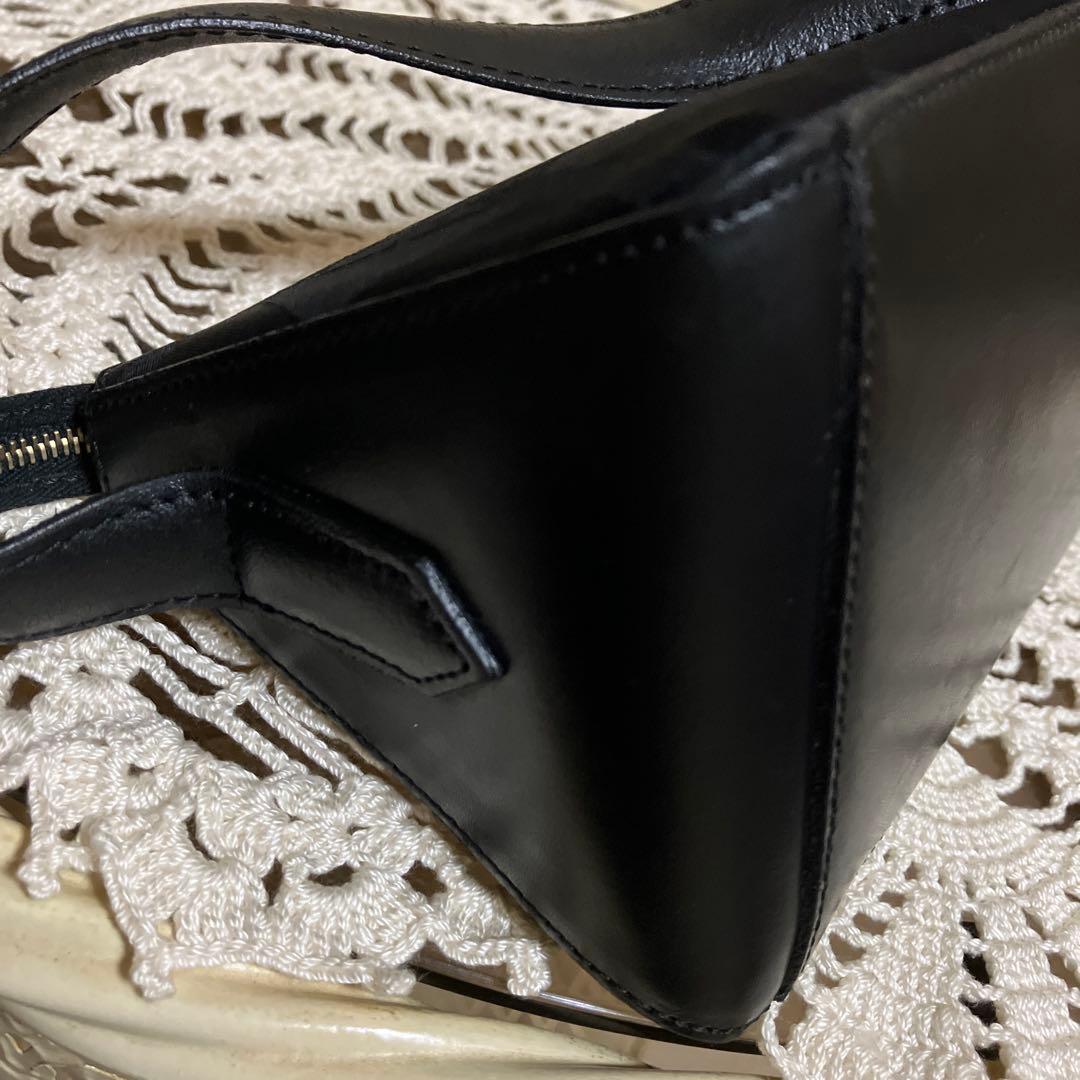 Givenchy ブラック ショルダーバッグ キャンバス/レザー 美品 匿名配送