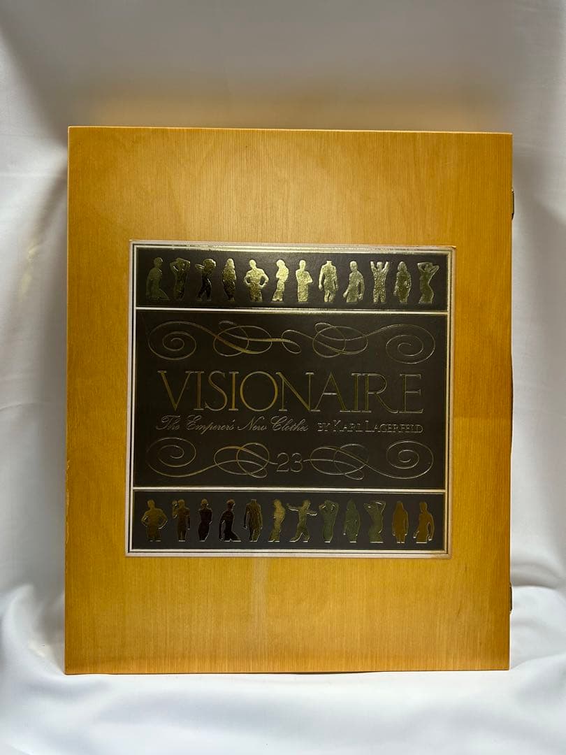 【限定5000部】VISIONAIRE No. 23カール・ラガーフェルド写真集