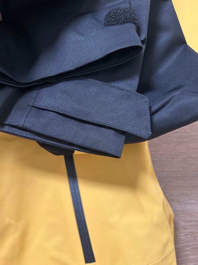 オークリーOAKLEY スキー・スノーボードウェア　ジャケット