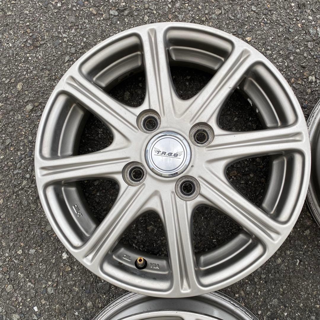 【4本セット送料無料】T.R.G.8 13×4J+43 4穴 PCD100
