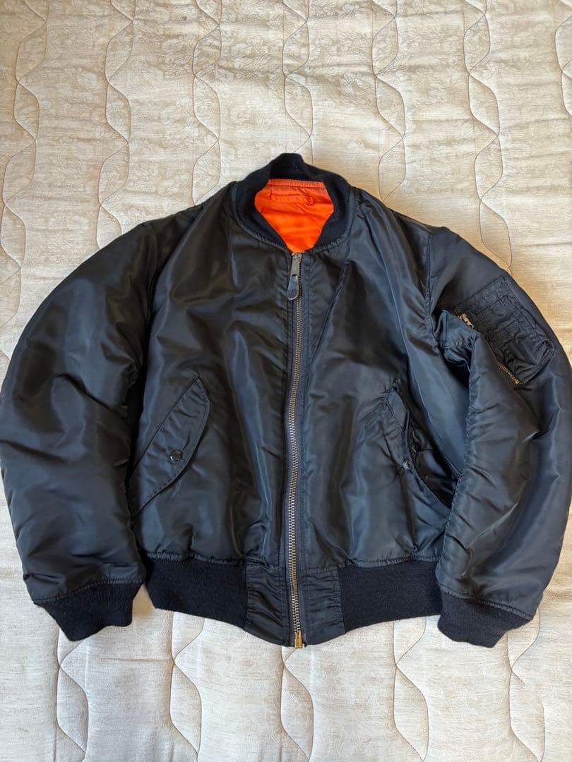 アルファインダストリーズ　MA-1 フライトジャケット　アメリカ製　USA製