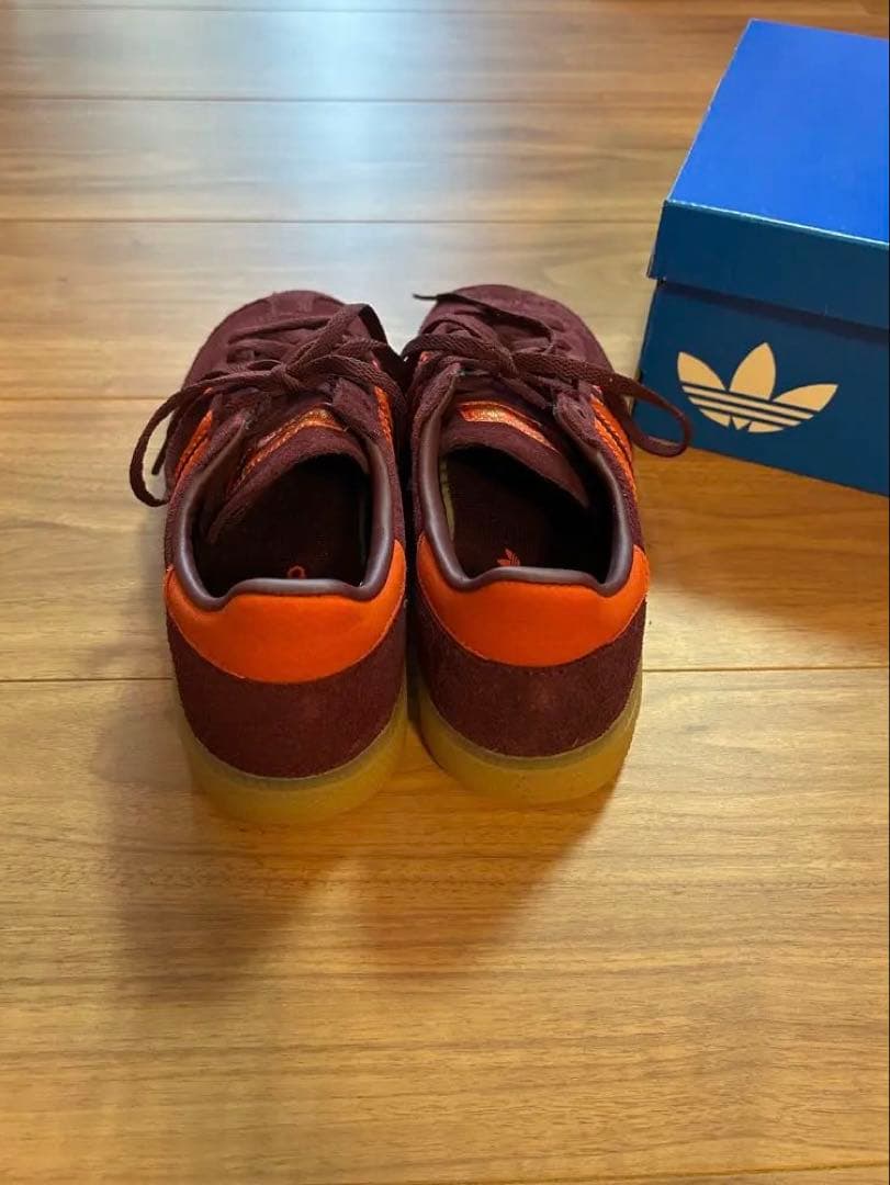 adidas スニーカー　HANDBALL SPEZIALW JR0848