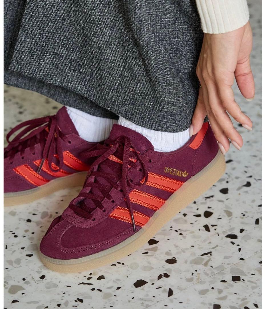 adidas スニーカー　HANDBALL SPEZIALW JR0848