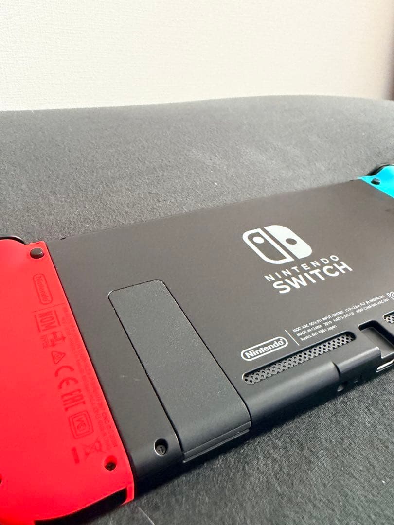 Nintendo Switch 本体 青/赤　オマケでモンハンライズ付き