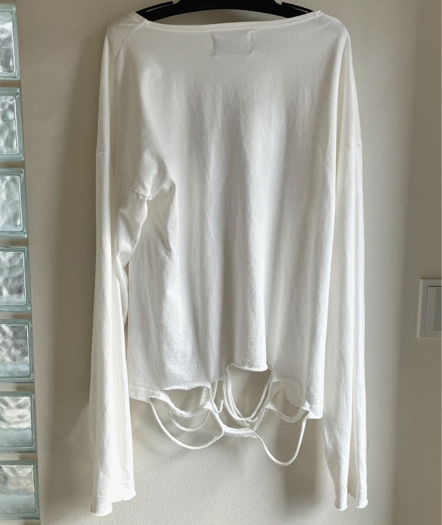 GRANCY / ラインストーンデザイン グラフィックダメージ ロンT