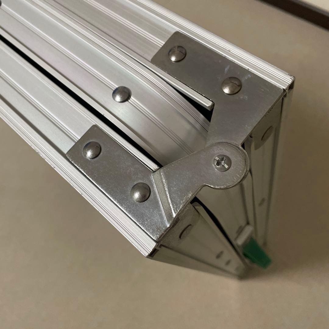 Coleman コールマン　三折テーブル 送料込み